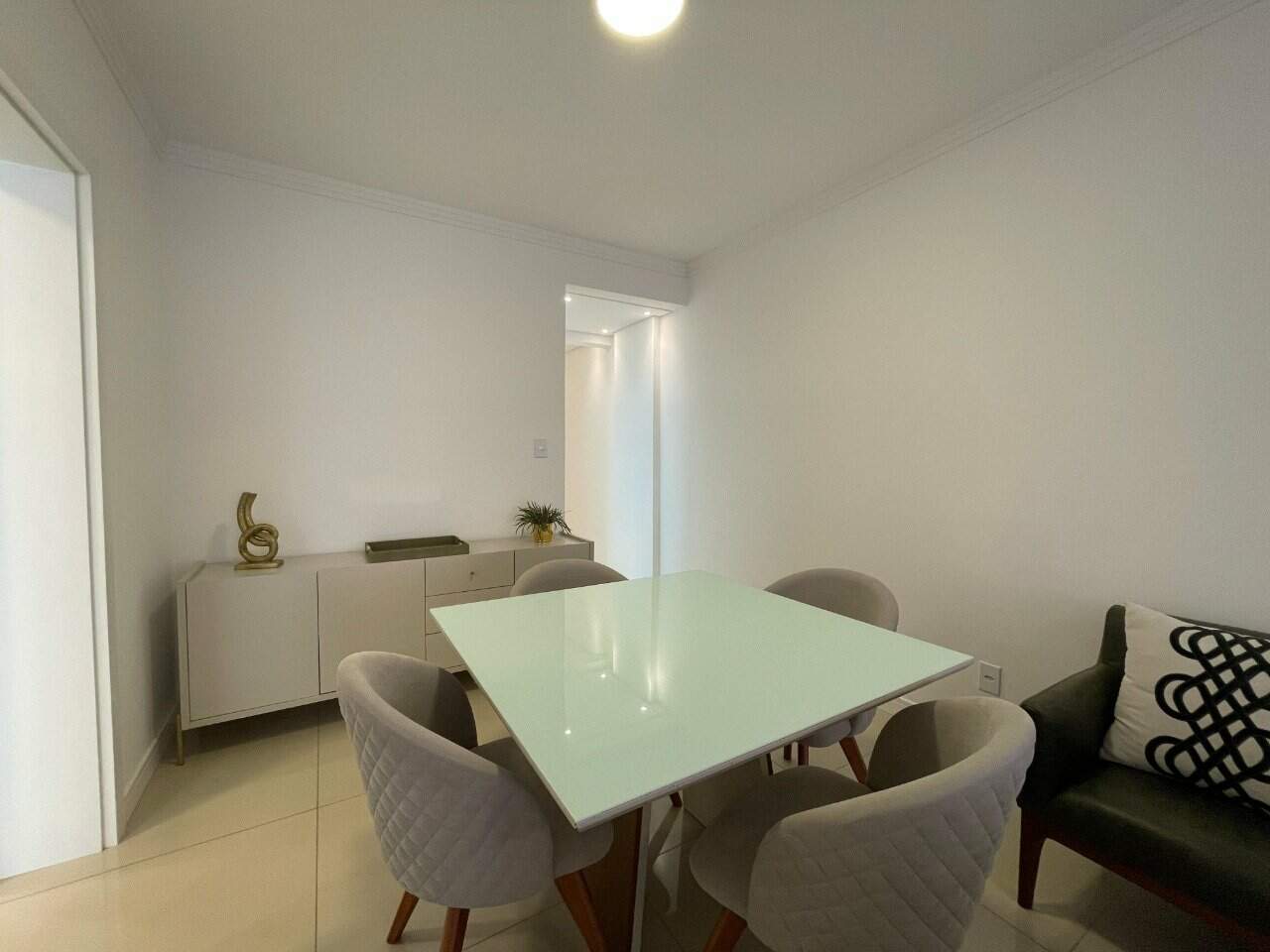 Apartamento[ NumeroQuarto] Centro Florianópolis Victor Meirelles: 