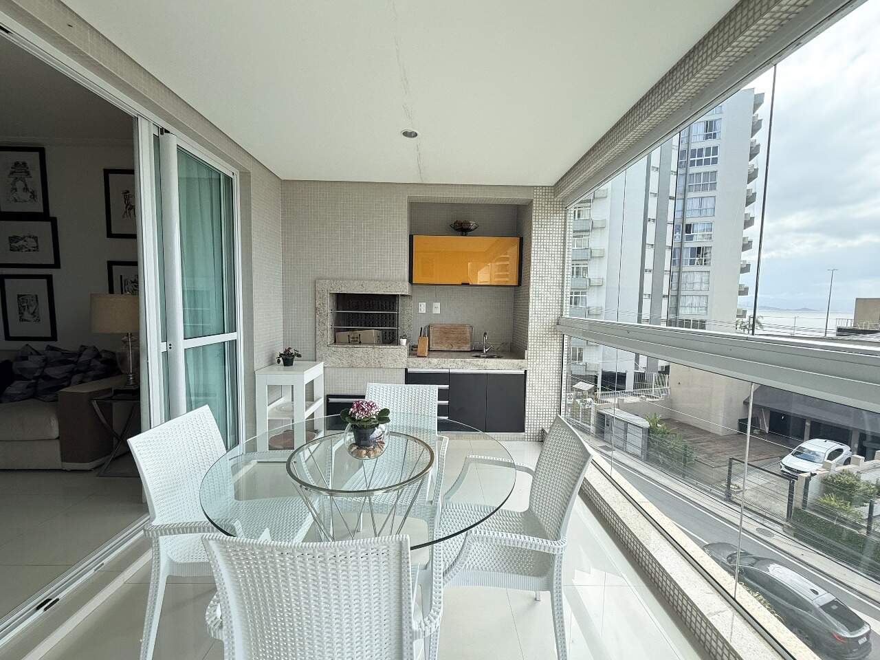 Apartamento[ NumeroQuarto] Centro Florianópolis Náutico: 