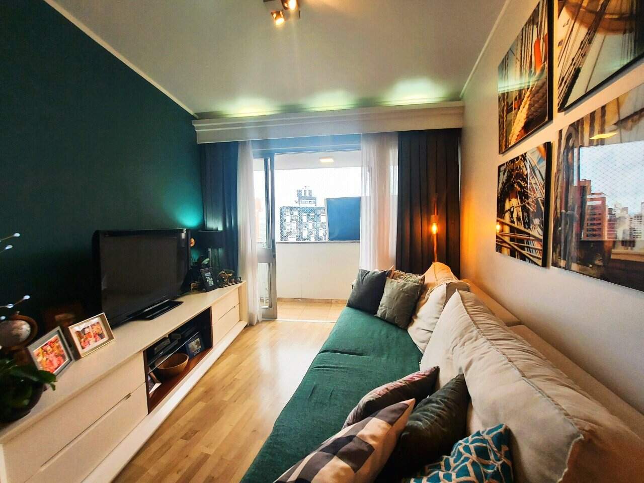 Apartamento[ NumeroQuarto] Centro Florianópolis Mozart: 