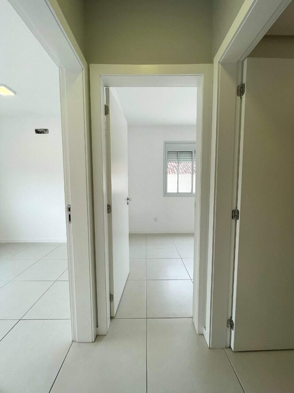 Apartamento[ NumeroQuarto] Coqueiros Florianópolis Mirante do Porto: 