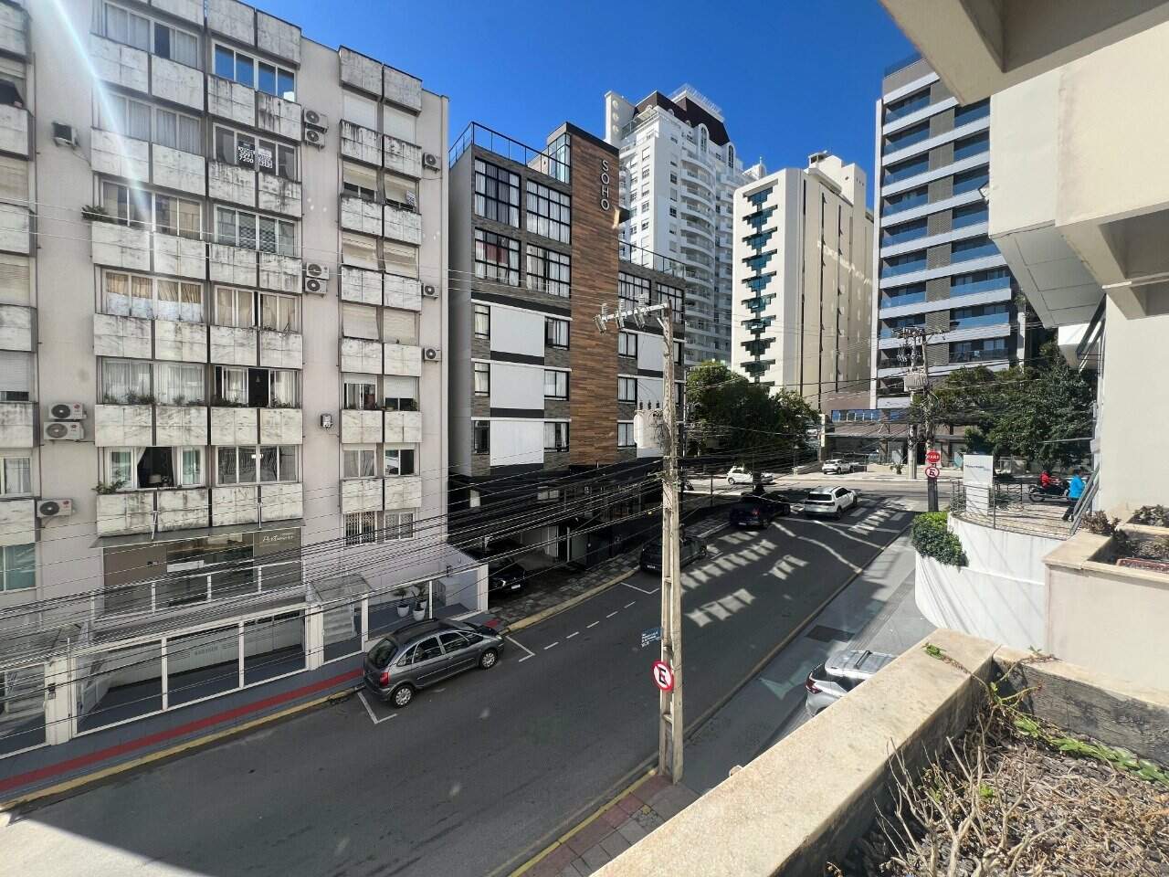 Apartamento[ NumeroQuarto] Centro Florianópolis Mauro Duarte Schutel: 