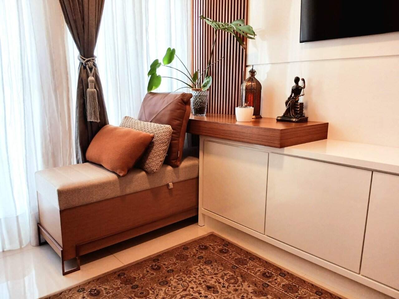 Apartamento[ NumeroQuarto] Itacorubi Florianópolis Tom Jobim: 