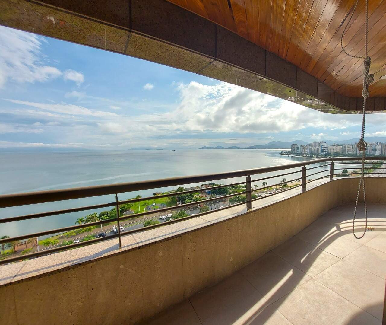 Apartamento[ NumeroQuarto] Centro Florianópolis Plaza Monet: 