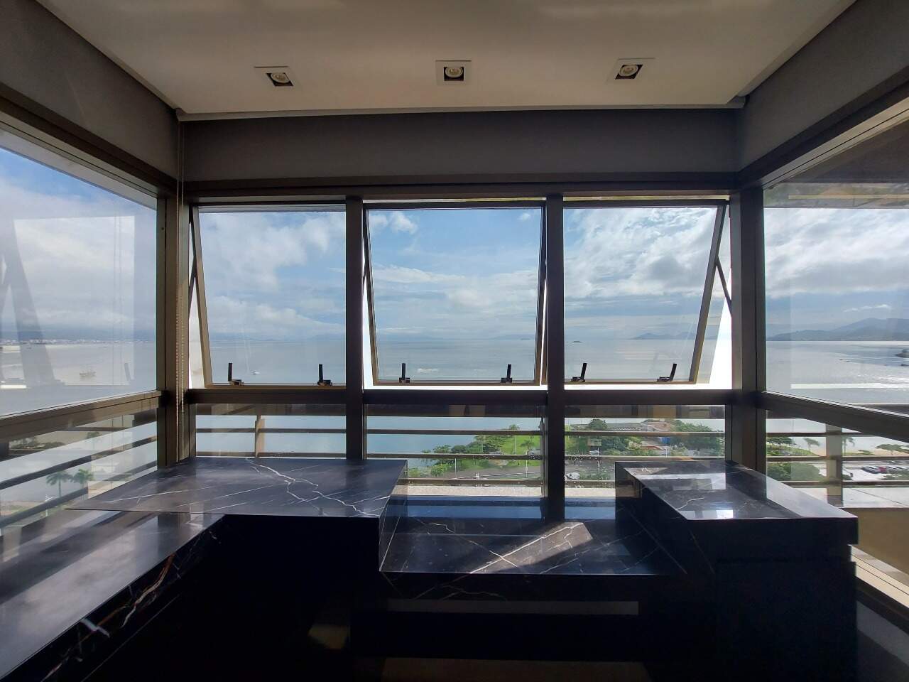 Apartamento[ NumeroQuarto] Centro Florianópolis Plaza Monet: 