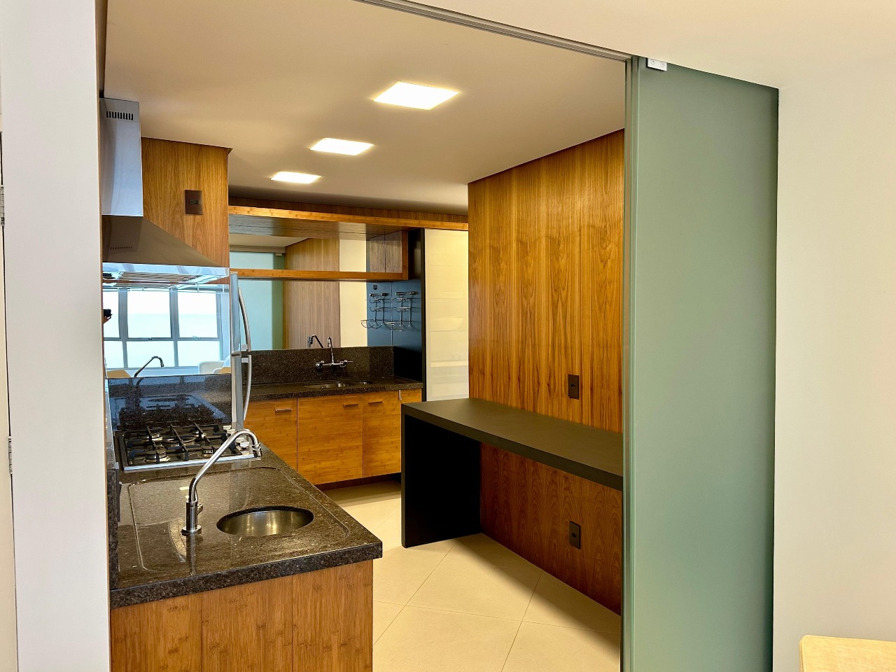 Apartamento[ NumeroQuarto] Centro Florianópolis Gemini: 