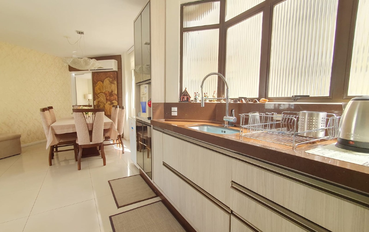 Apartamento[ NumeroQuarto] Centro Florianópolis Arpoador : 