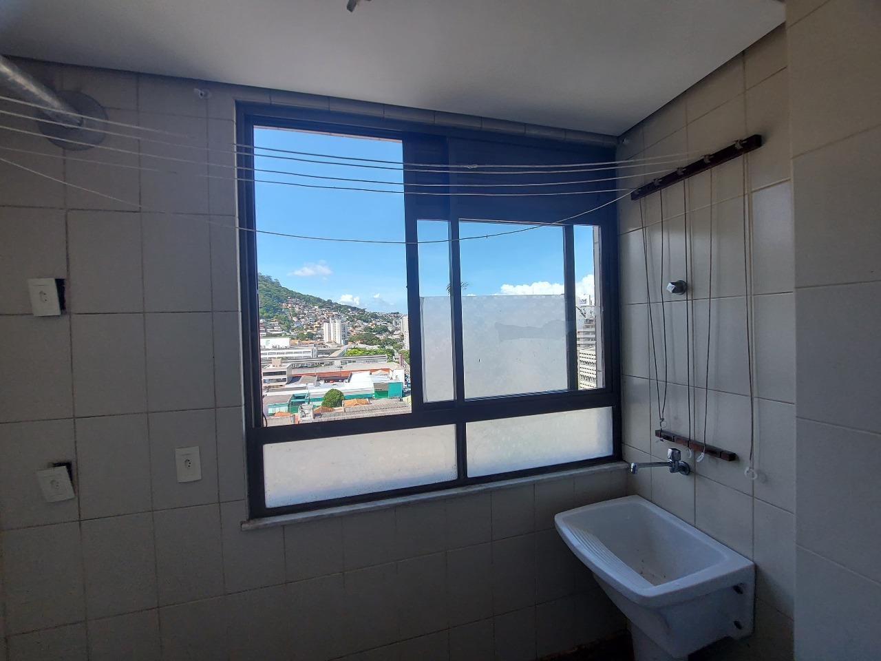Apartamento[ NumeroQuarto] Centro Florianópolis Maria Laus: 