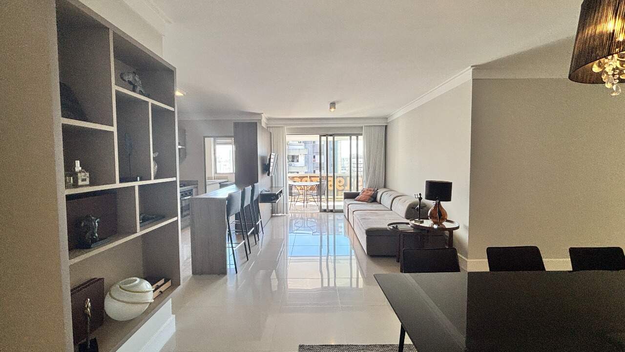 Apartamento[ NumeroQuarto] Centro Florianópolis Estúdio Wok: 