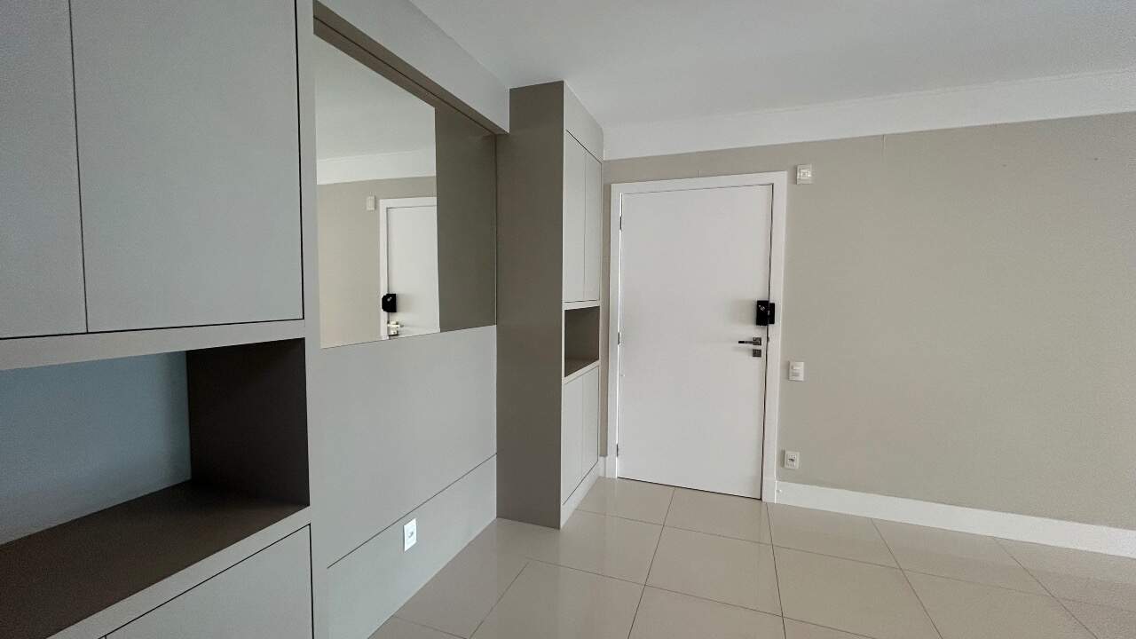 Apartamento[ NumeroQuarto] Agronômica Florianópolis Jazz Club : 