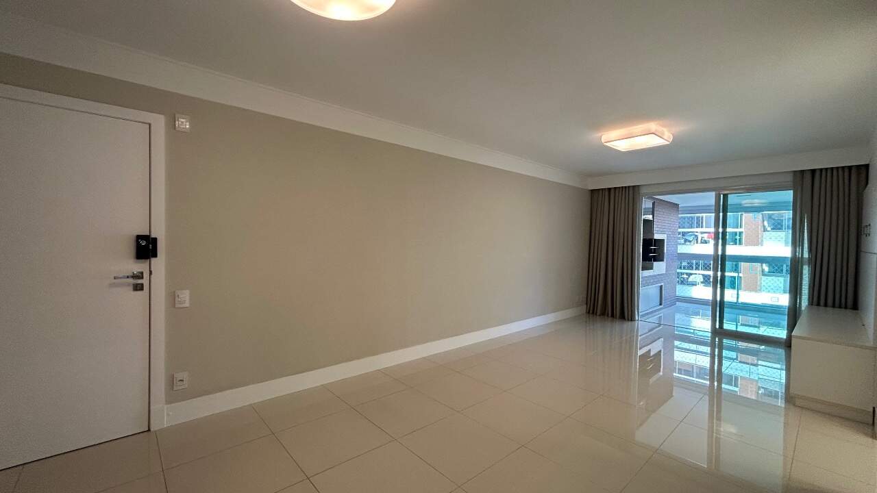 Apartamento[ NumeroQuarto] Agronômica Florianópolis Jazz Club : 