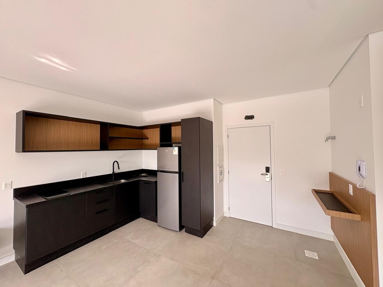 Apartamento[ NumeroQuarto] Saco Grande Florianópolis First: 