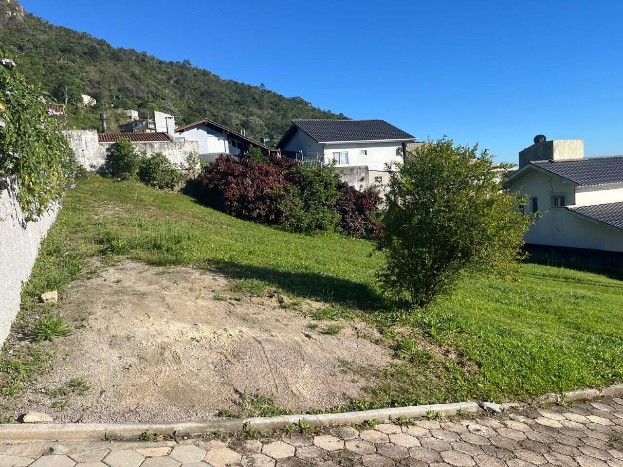 Terreno[ NumeroQuarto] Trindade Florianópolis : 