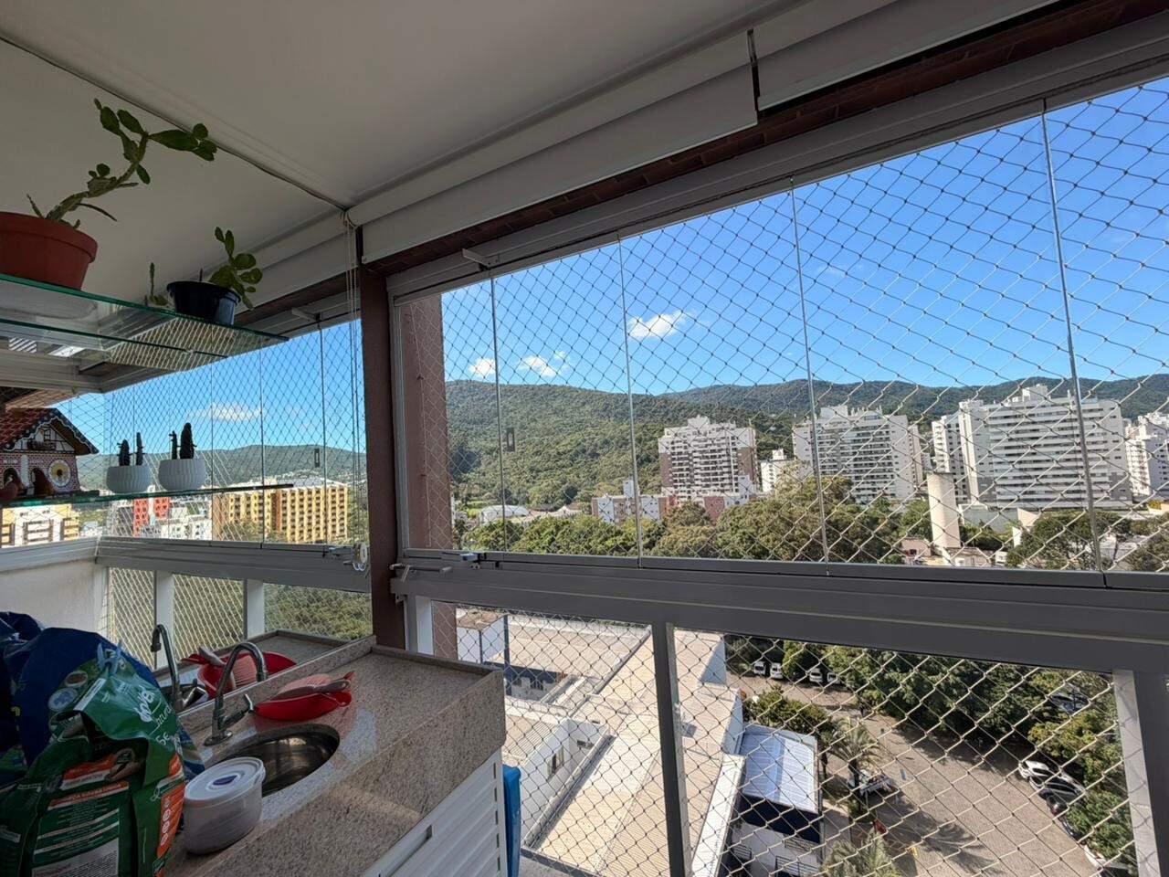 Apartamento[ NumeroQuarto] Itacorubi Florianópolis Biarritz: 