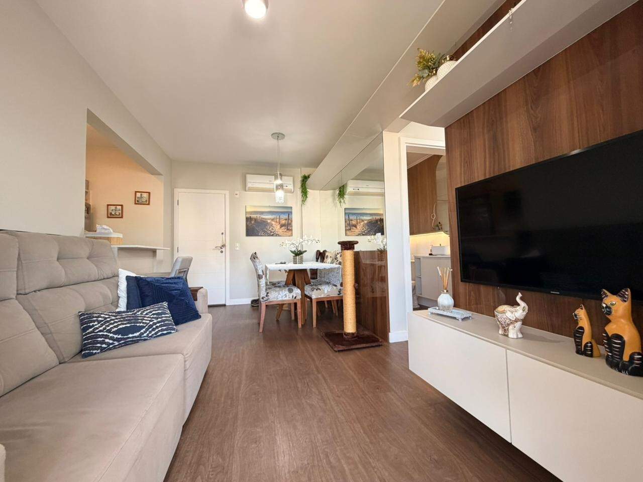 Apartamento[ NumeroQuarto] Itacorubi Florianópolis Biarritz: 