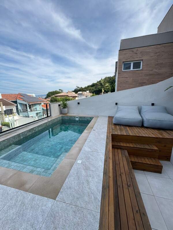 Casa[ NumeroQuarto] João Paulo Florianópolis : 
