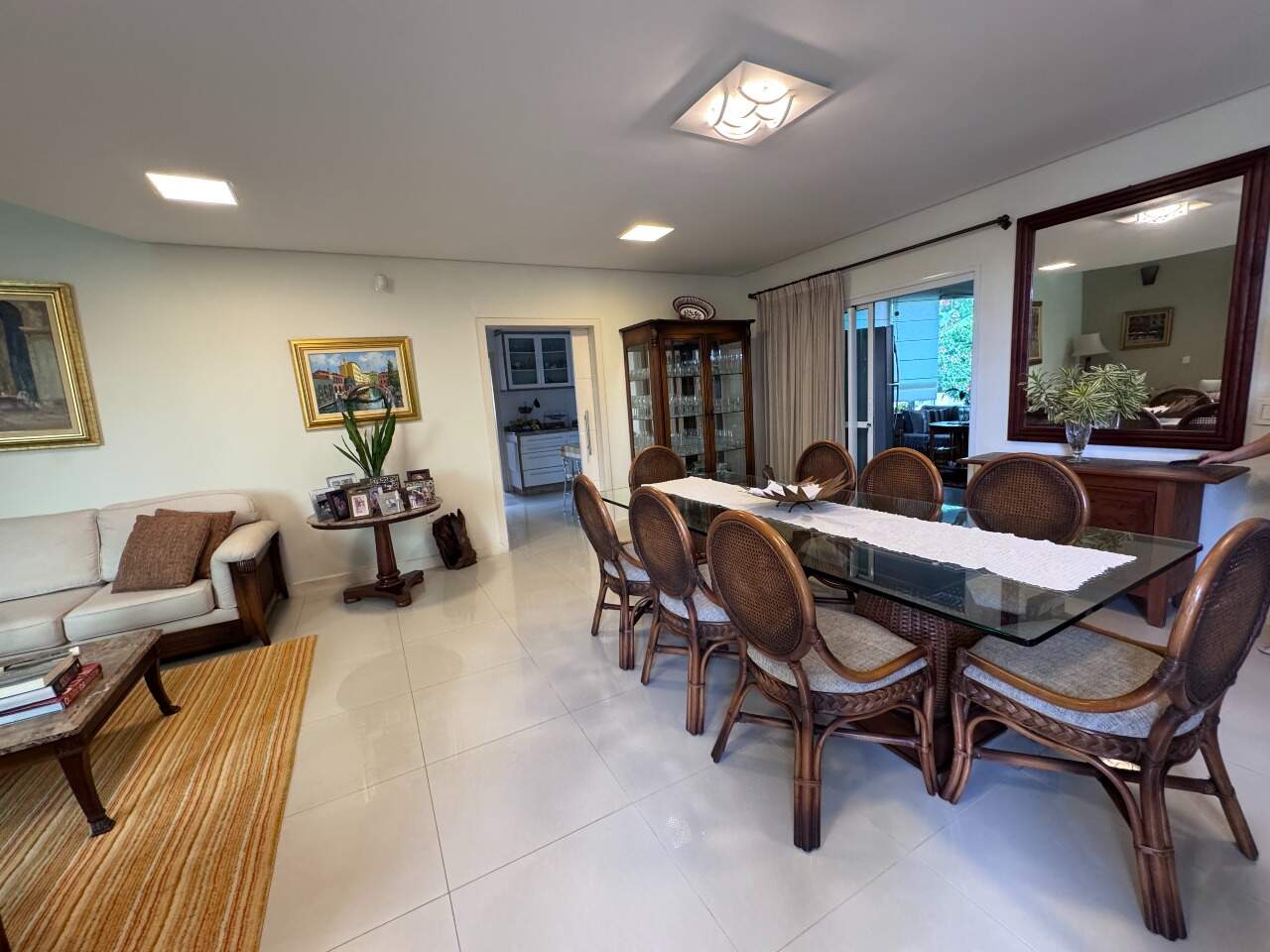 Casa em Condomínio[ NumeroQuarto] Córrego Grande Florianópolis : 
