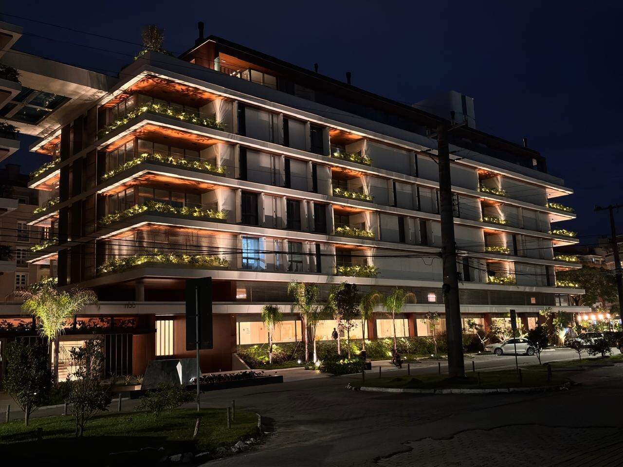 Apartamento[ NumeroQuarto] Jurerê Internacional Florianópolis Puro Design Living: 