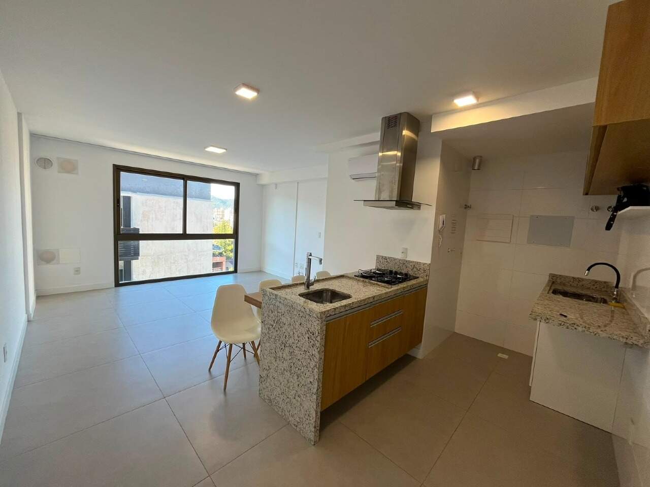 Apartamento 1 quarto em Carvoeira, Florianópolis | [EDIFICIO]: 