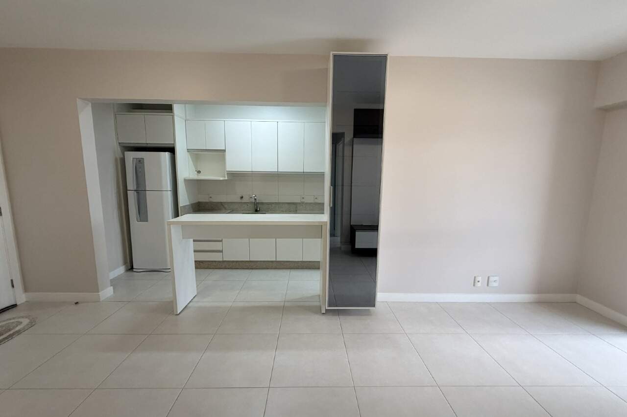 Apartamento[ NumeroQuarto] Itacorubi Florianópolis Plaza Saint Tropez: 