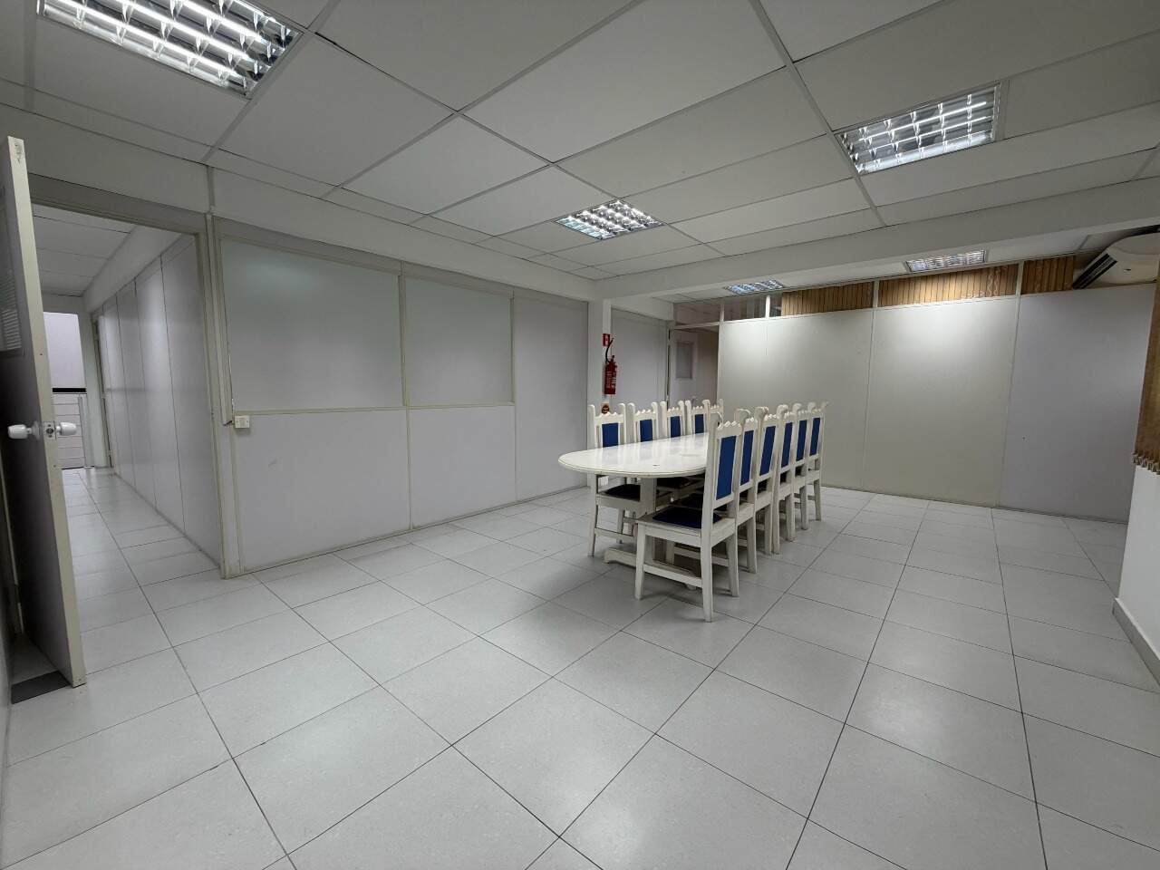 Prédio Comercial em Estreito, Florianópolis | : 