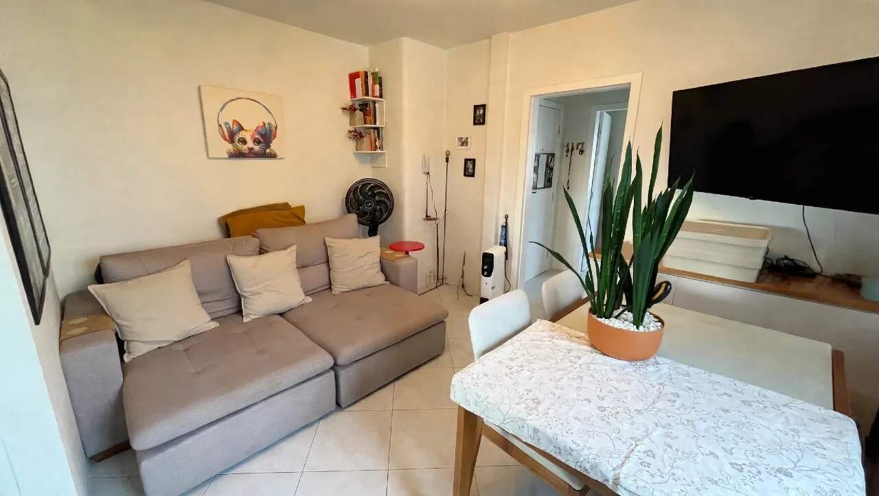 Apartamento 2 quartos em Abraão, Florianópolis | Maria Elizabeth: 