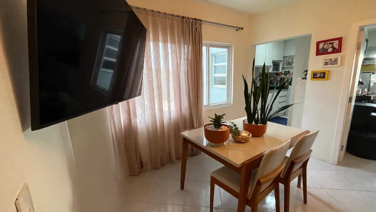 Apartamento 2 quartos em Abraão, Florianópolis | Maria Elizabeth: 