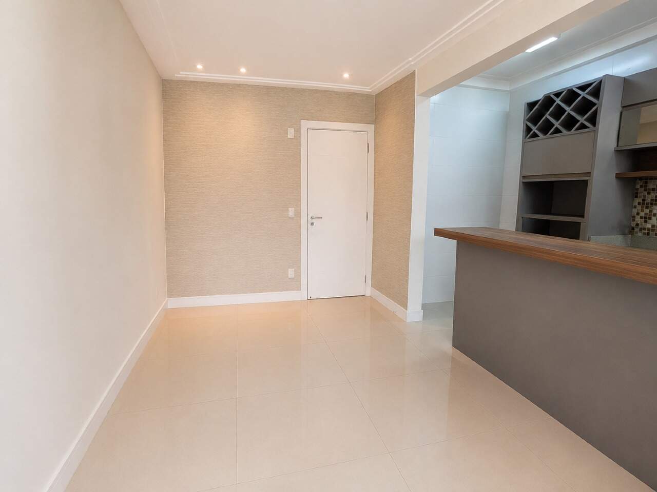 Apartamento[ NumeroQuarto] Coqueiros Florianópolis Villa dos Corais: 