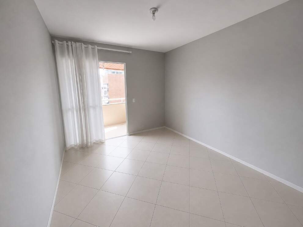 Apartamento 2 quartos em Carianos, Florianópolis | Alfredo Martins da Rosa: 