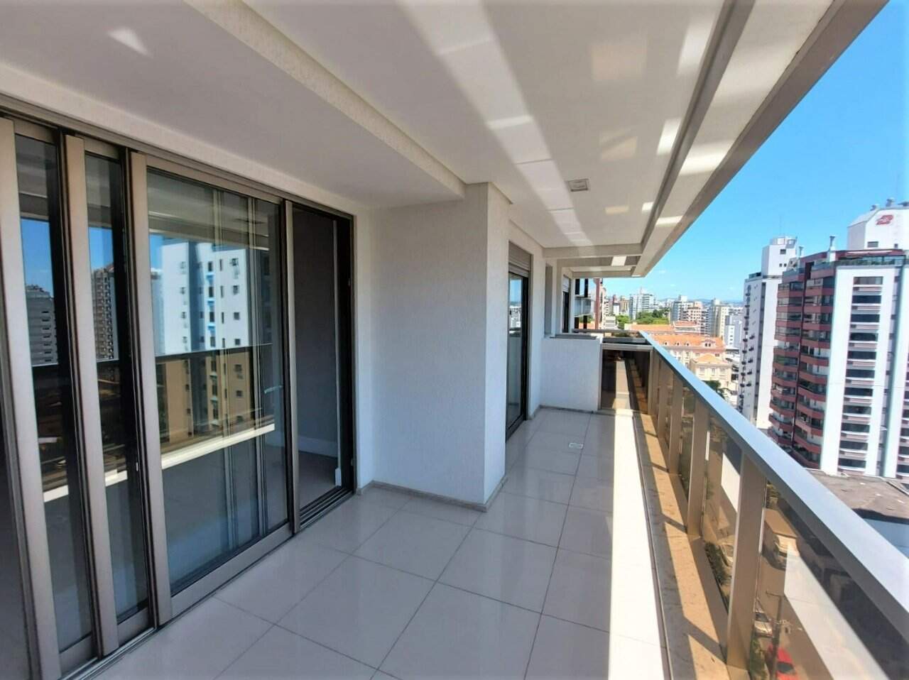 Apartamento 3 quartos em Centro, Florianópolis | Estúdio Wok: 