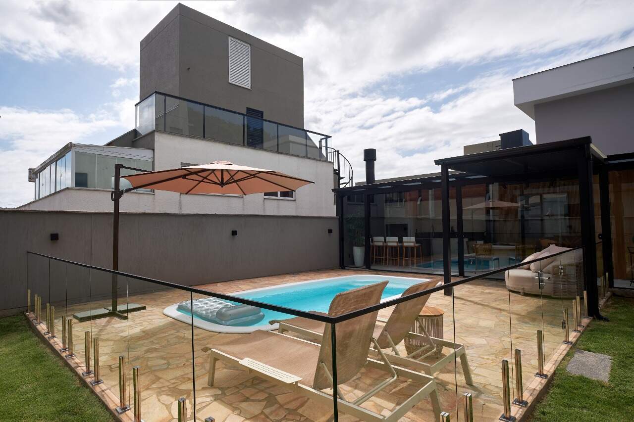 Casa em Condomínio 4 quartos em Itacorubi, Florianópolis | Jardim Itália V: 
