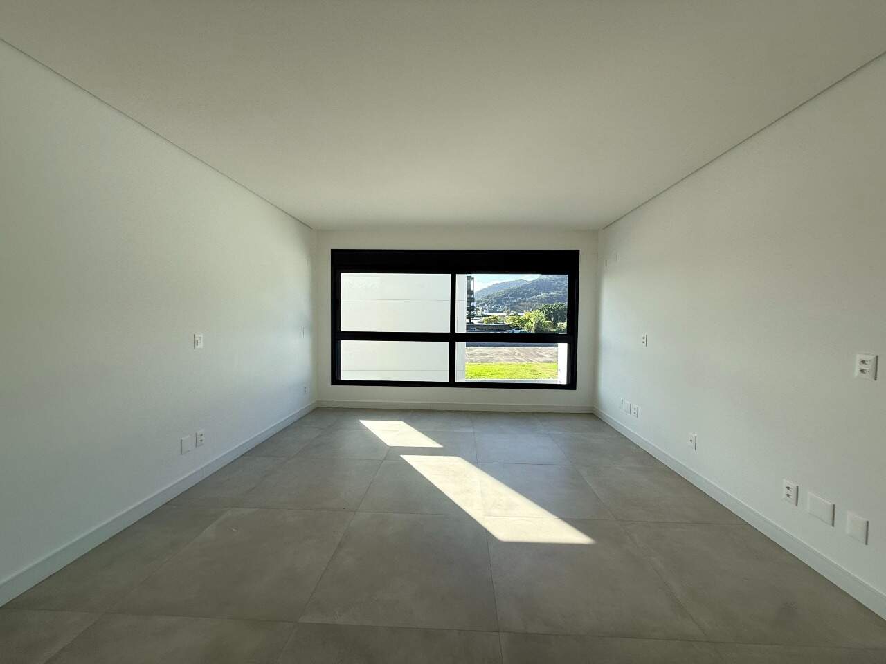 Apartamento 1 quarto em Saco Grande, Florianópolis | First: 