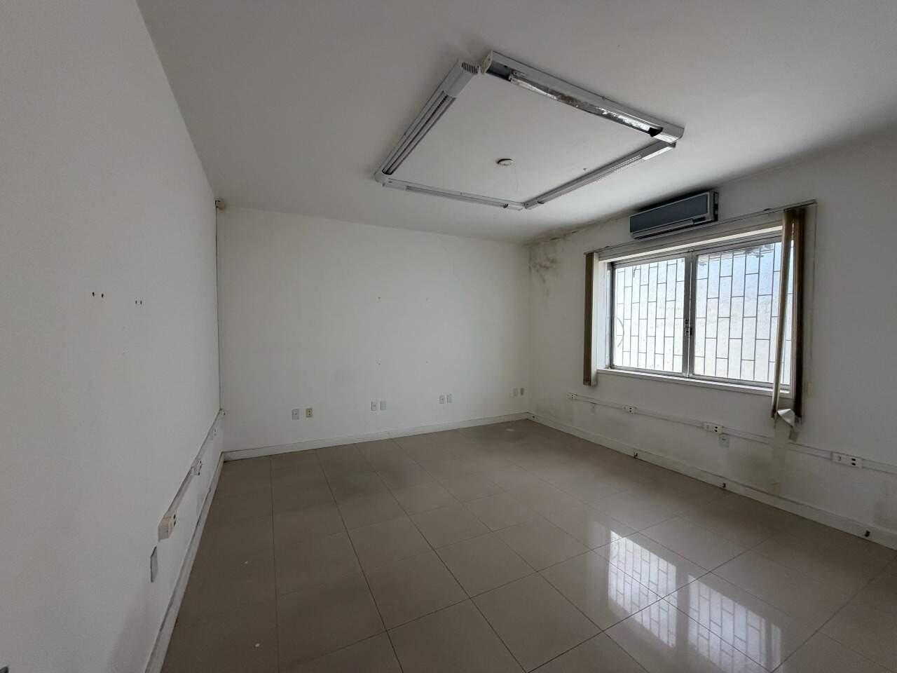 Casa comercial 5 quartos em Centro, Florianópolis | : 