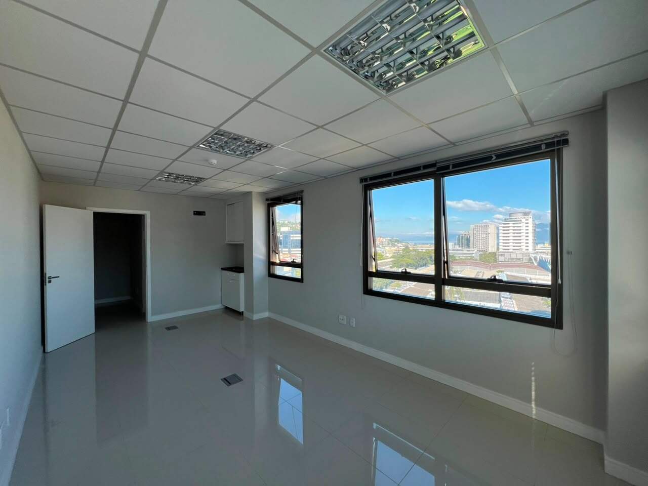 Sala em Centro, Florianópolis | Vintage Executive Center: 