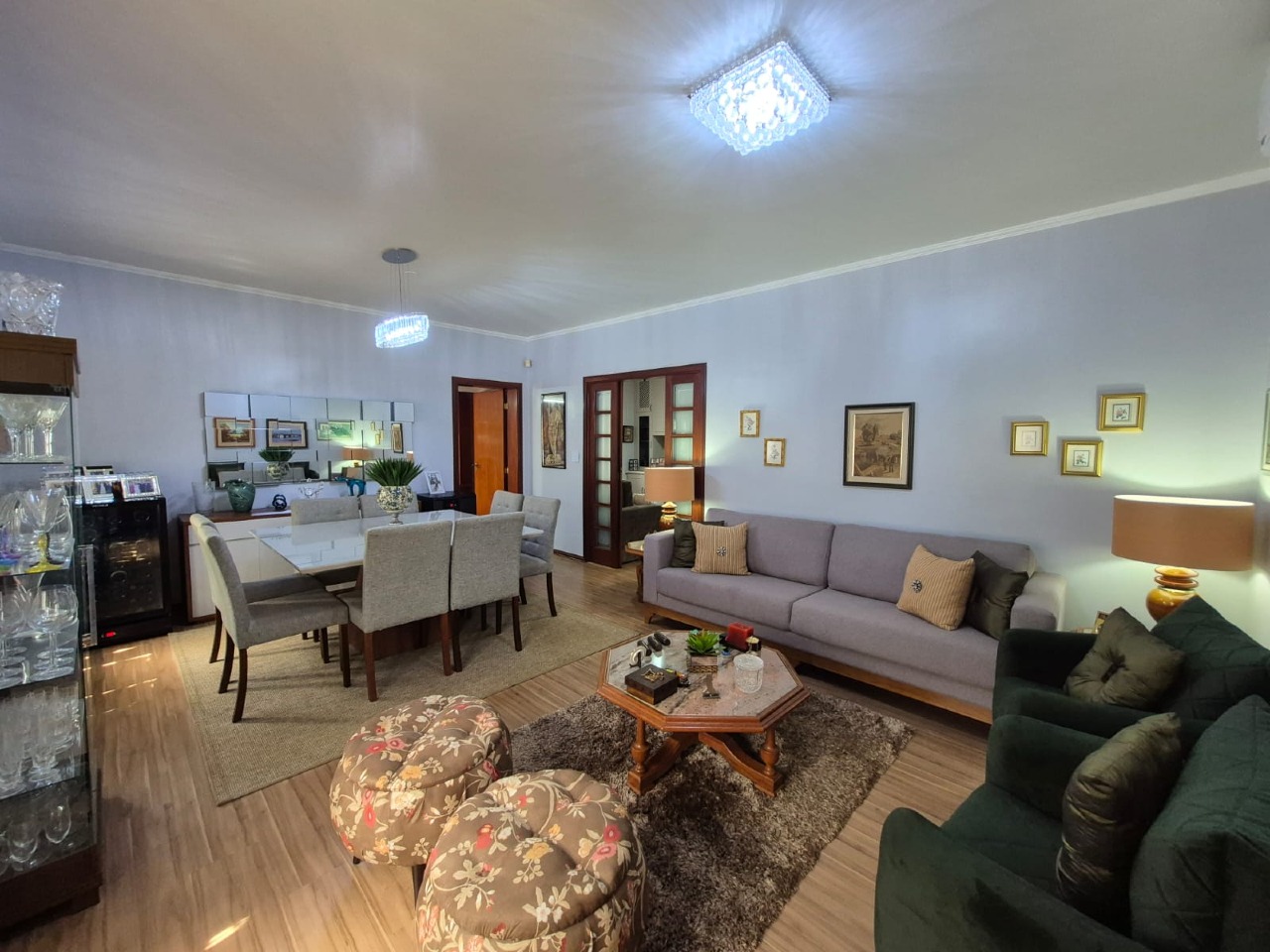 Casa à venda no CENTRO: 