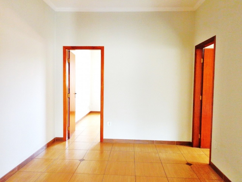 Casa à venda no Jardim Nova Suíça: 