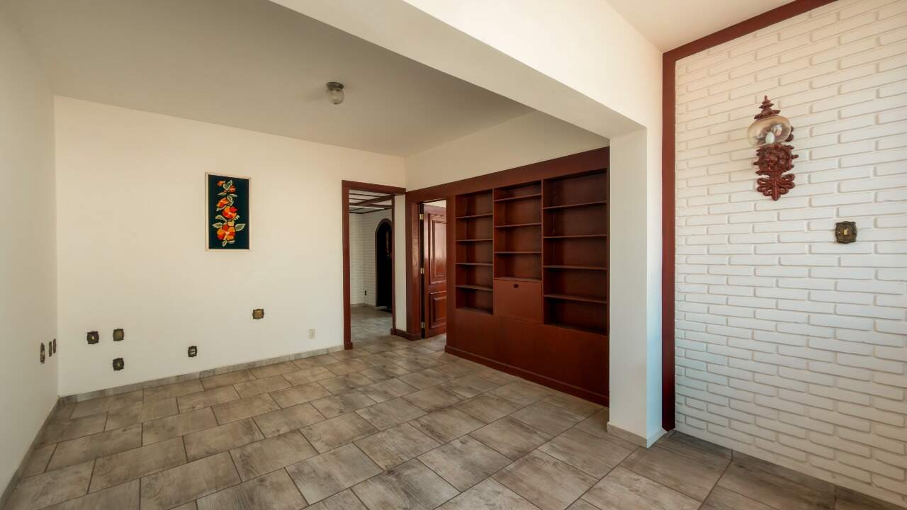 Casa à venda no Jardim Mercedes: 