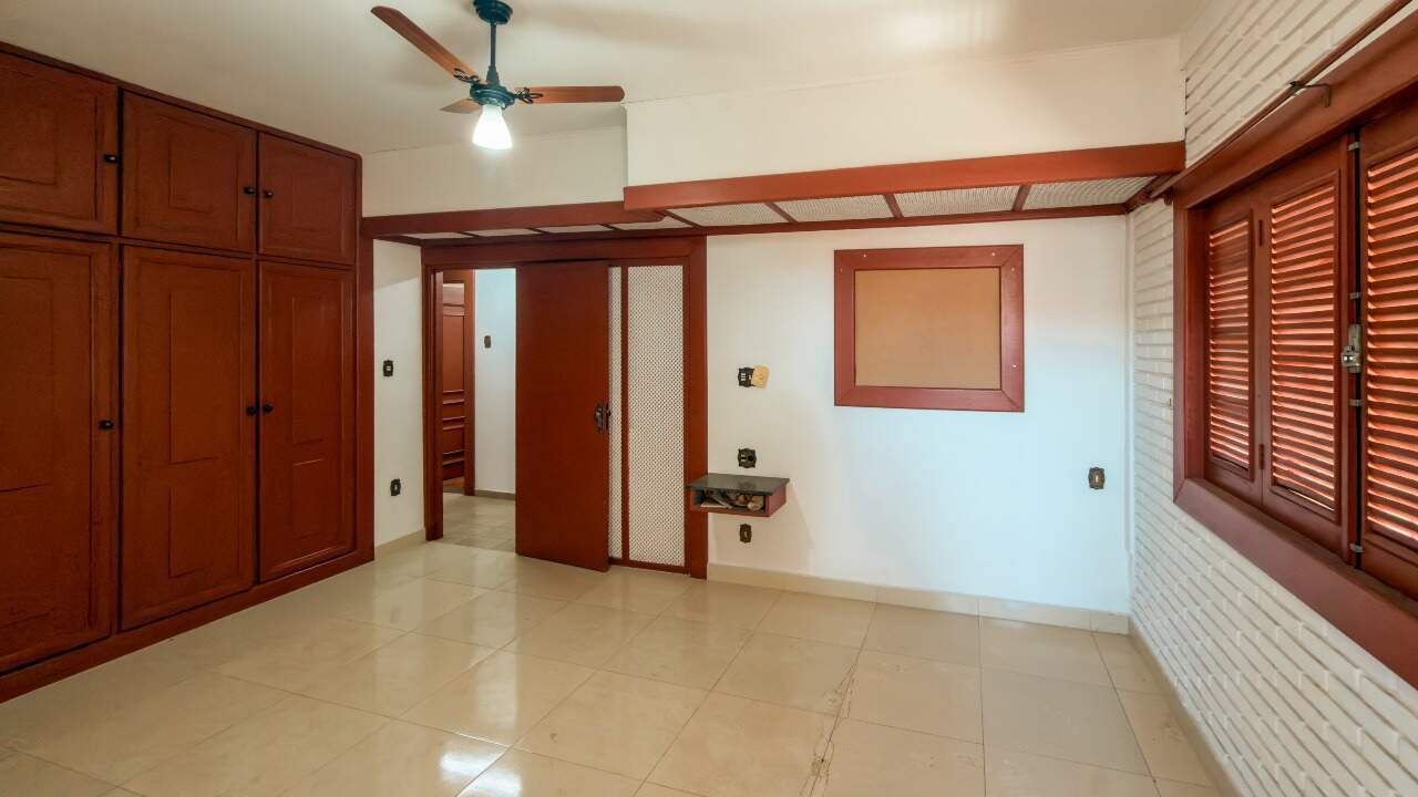 Casa à venda no Jardim Mercedes: 