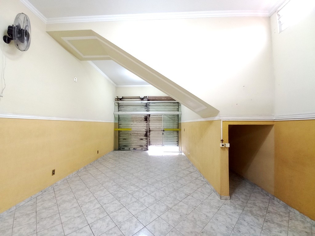 Loja / Salão / Ponto Comercial para aluguel no Vila Teixeira Marques: 