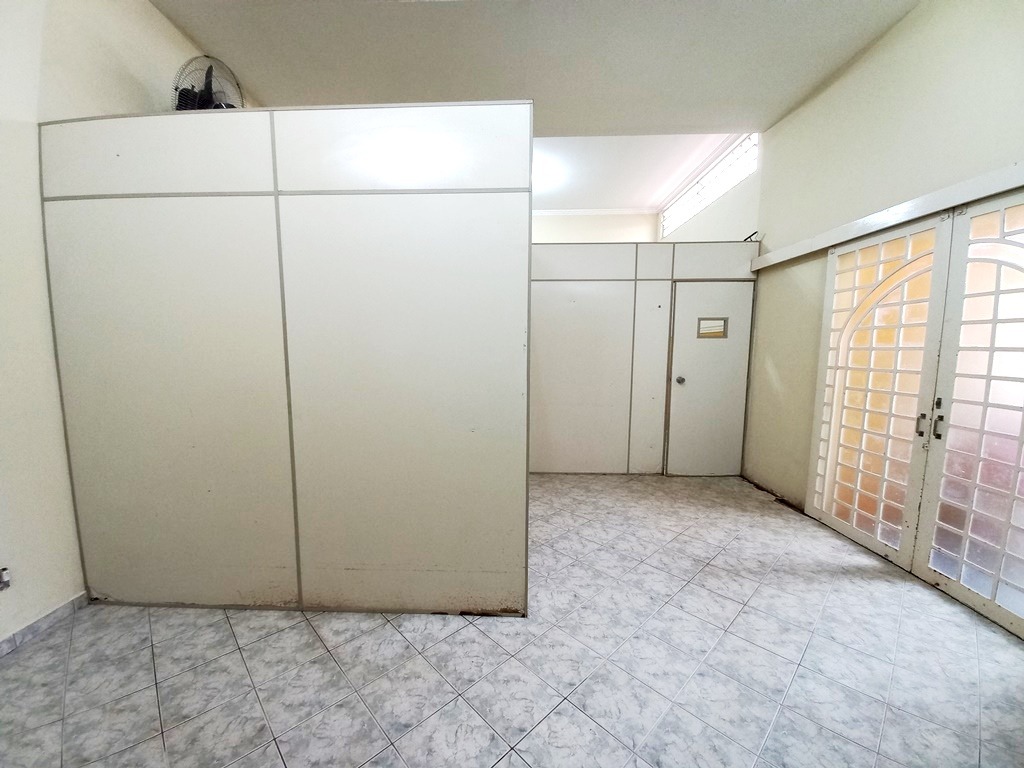 Loja / Salão / Ponto Comercial para aluguel no Vila Teixeira Marques: 