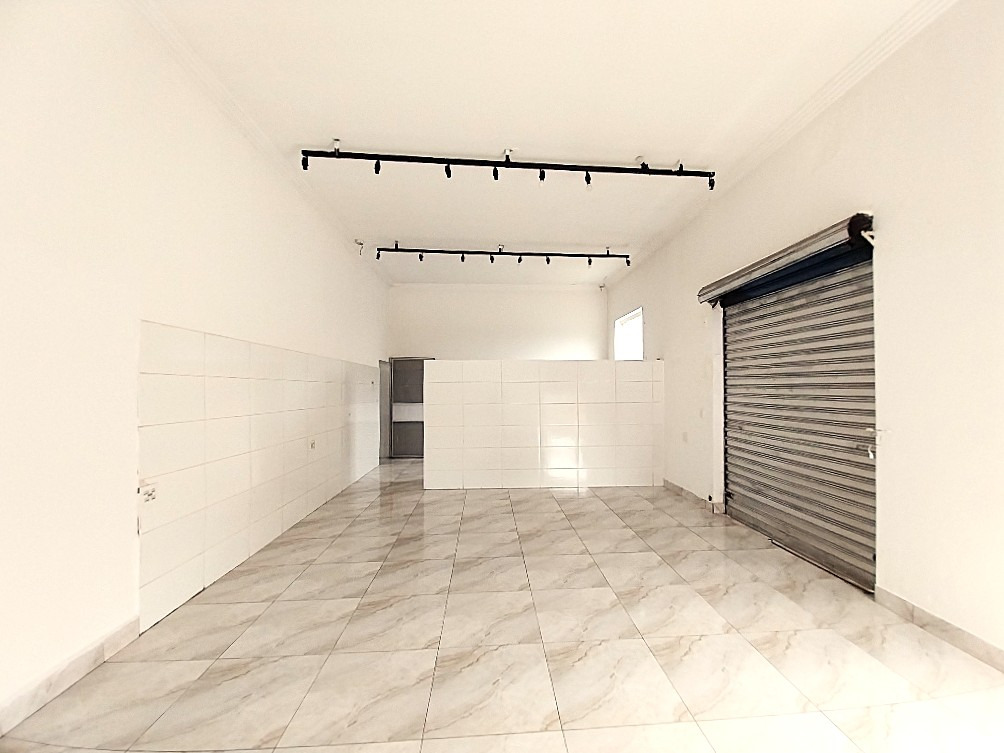 Loja / Salão / Ponto Comercial para aluguel no Vila Cristóvam: 