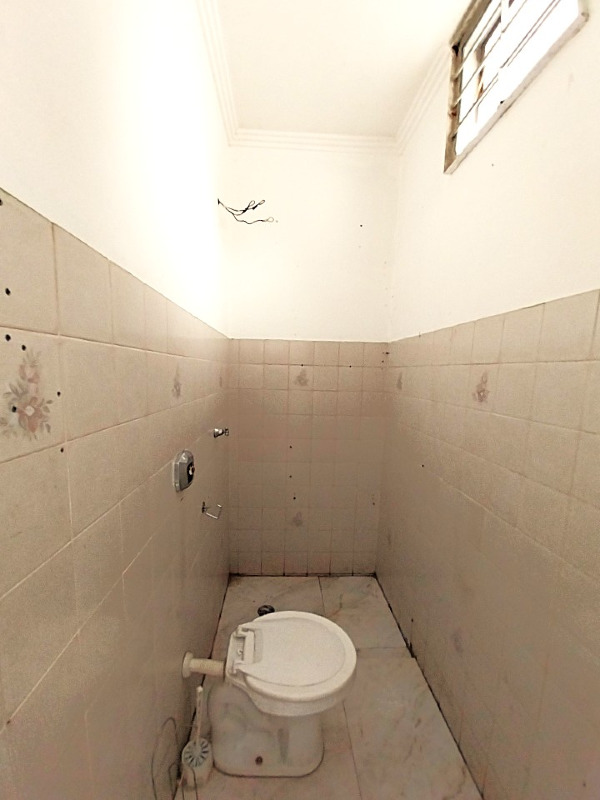 Loja / Salão / Ponto Comercial para aluguel no Vila Cristóvam: 