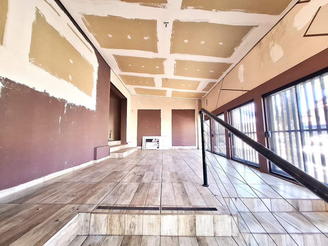 Sala / Conjunto Comercial para aluguel no VILA QUEIROZ: 