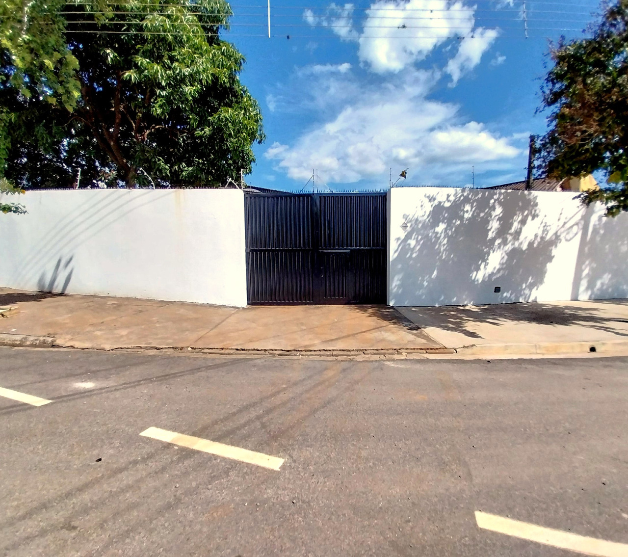 Loja / Salão / Ponto Comercial para aluguel no Jardim Glória: 