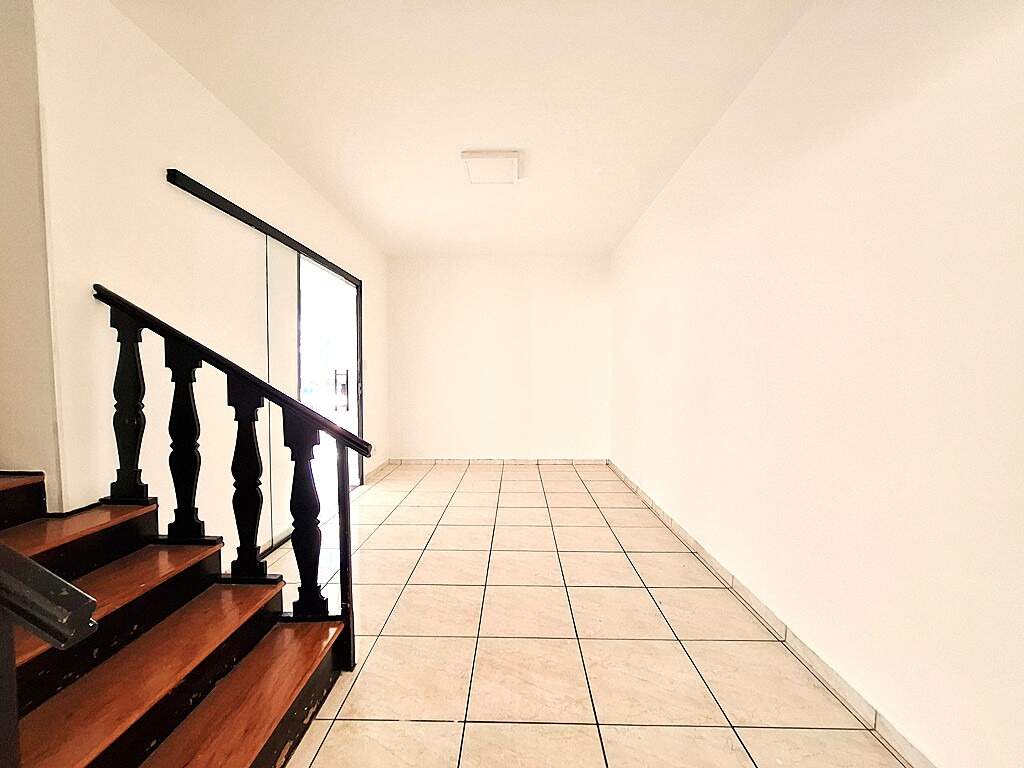 Casa Comercial para aluguel no Centro: 