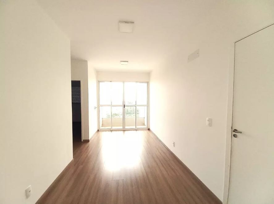 Apartamento à venda no Vale das Esmeraldas: 