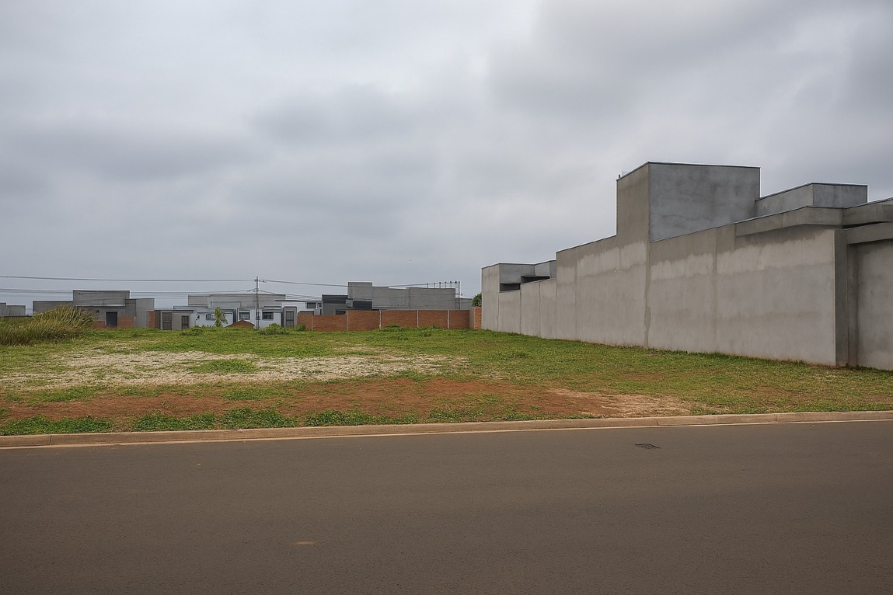 Terreno à venda no Jardim Campo Verde II: 