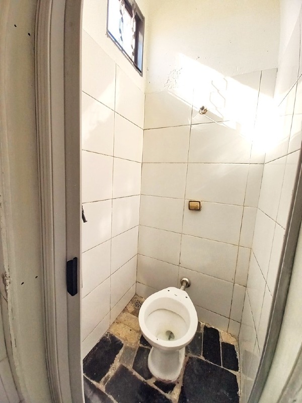 Loja / Salão / Ponto Comercial para aluguel no Parque Residencial Santa Eulália: 