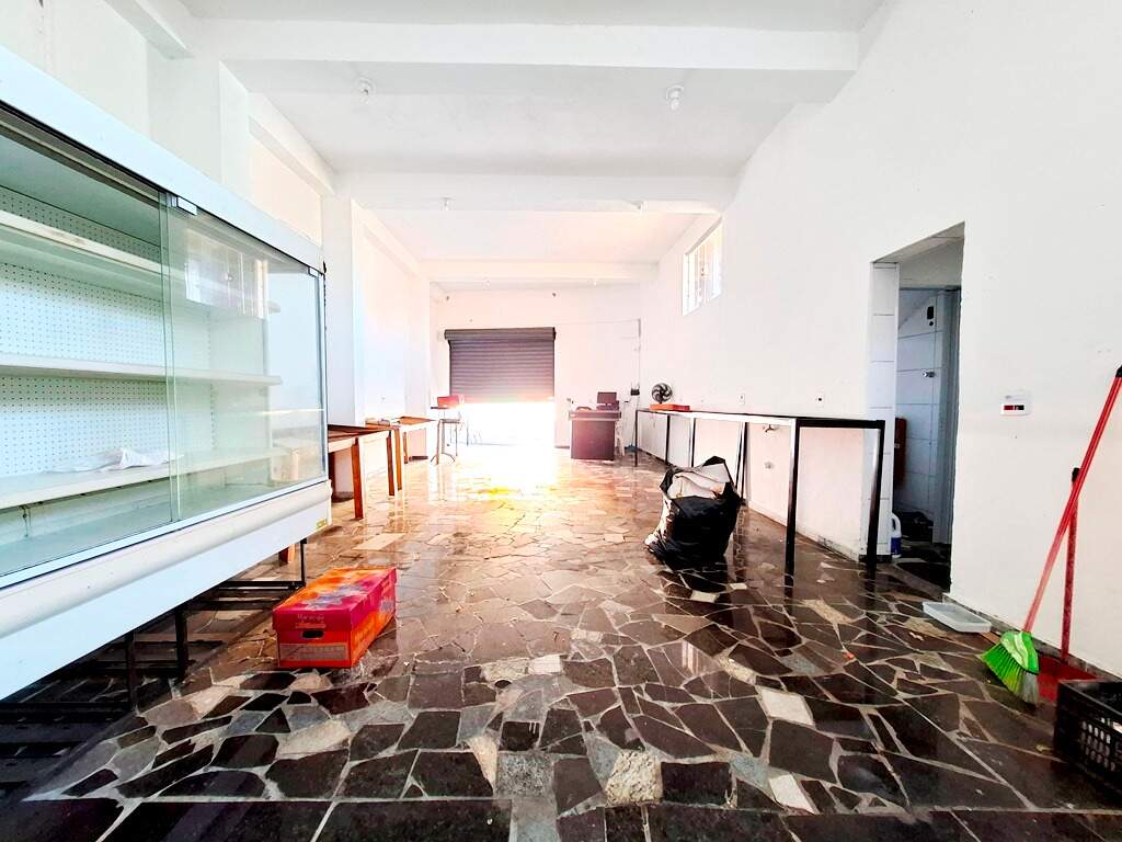 Loja / Salão / Ponto Comercial para aluguel no Parque Residencial Santa Eulália: 