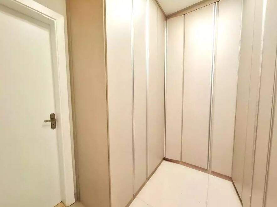 Casa em Condomínio à venda no Vale das Oliveiras: 