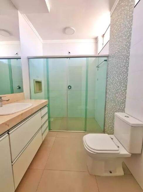 Casa em Condomínio à venda no Vale das Oliveiras: 